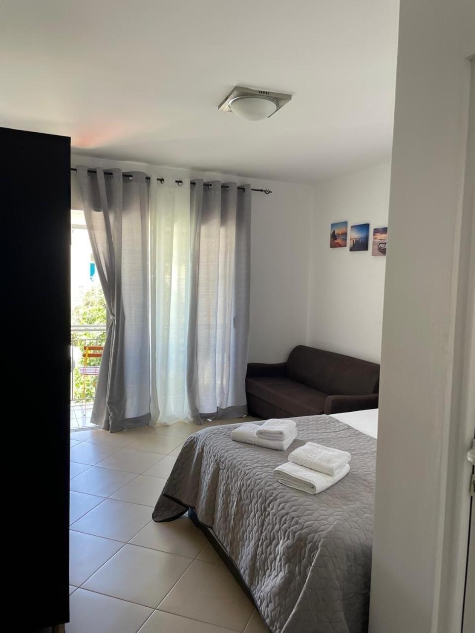 Appartamento Bella Vista Borsh Esterno foto