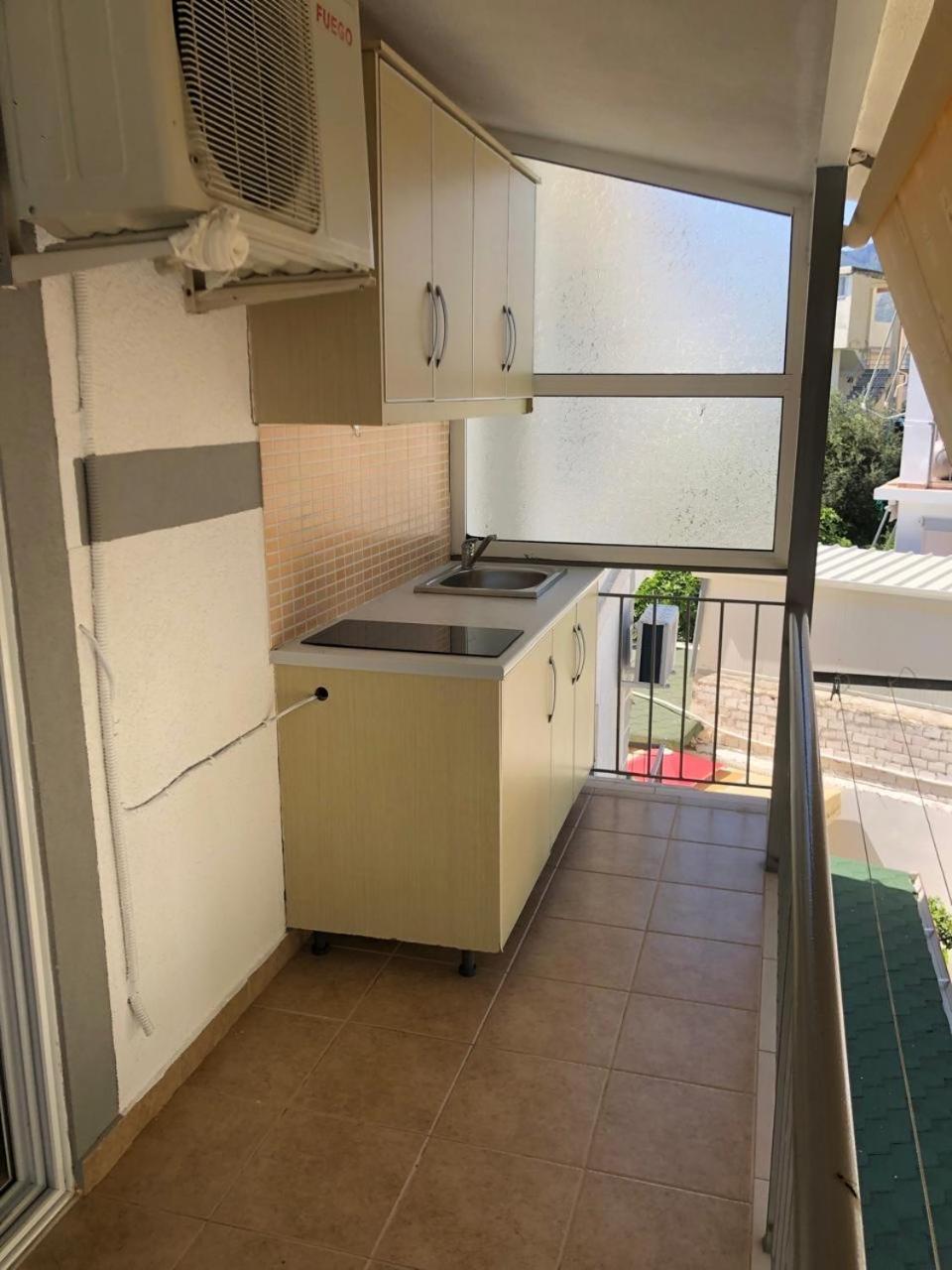 Appartamento Bella Vista Borsh Esterno foto