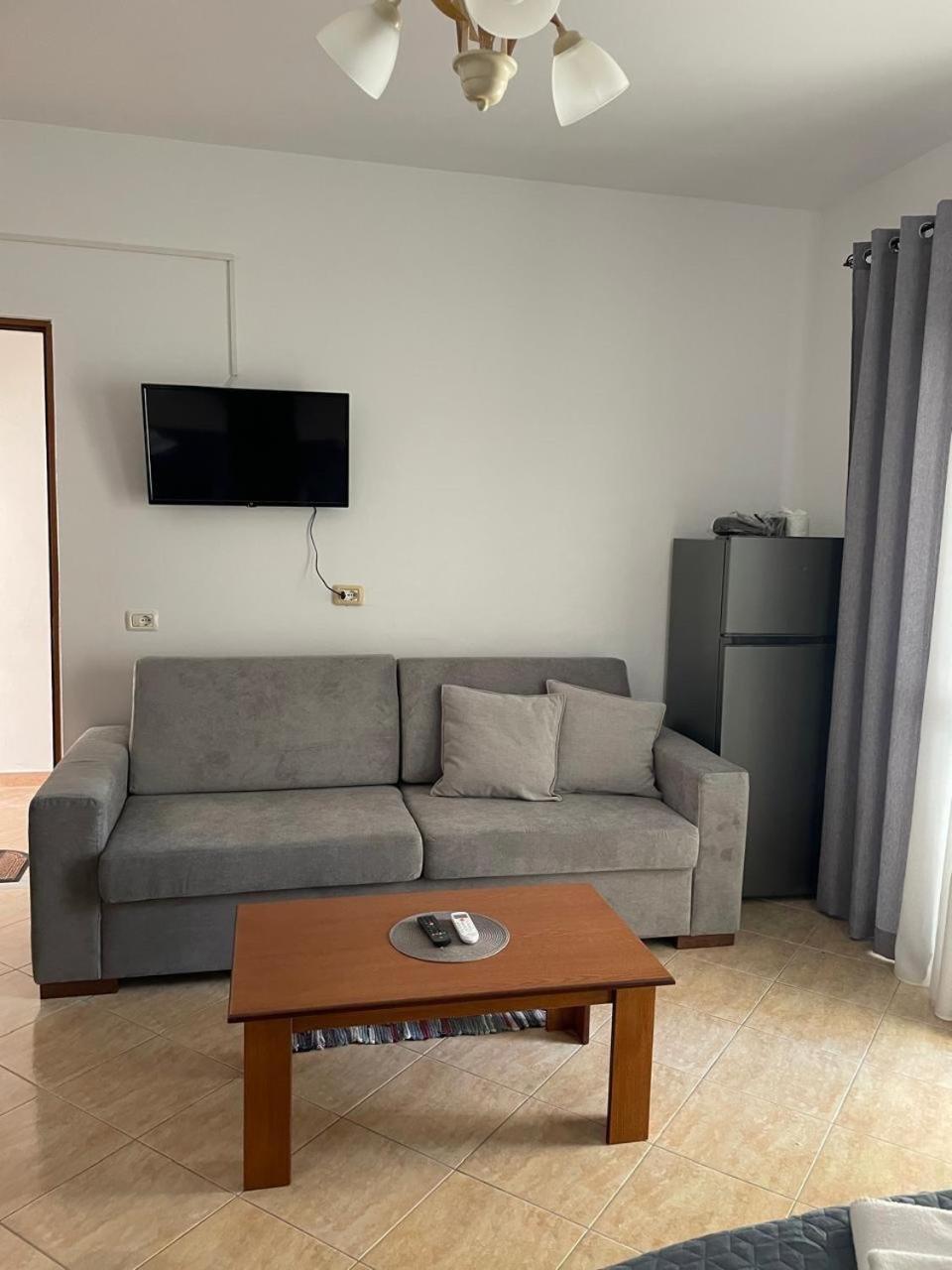 Appartamento Bella Vista Borsh Esterno foto