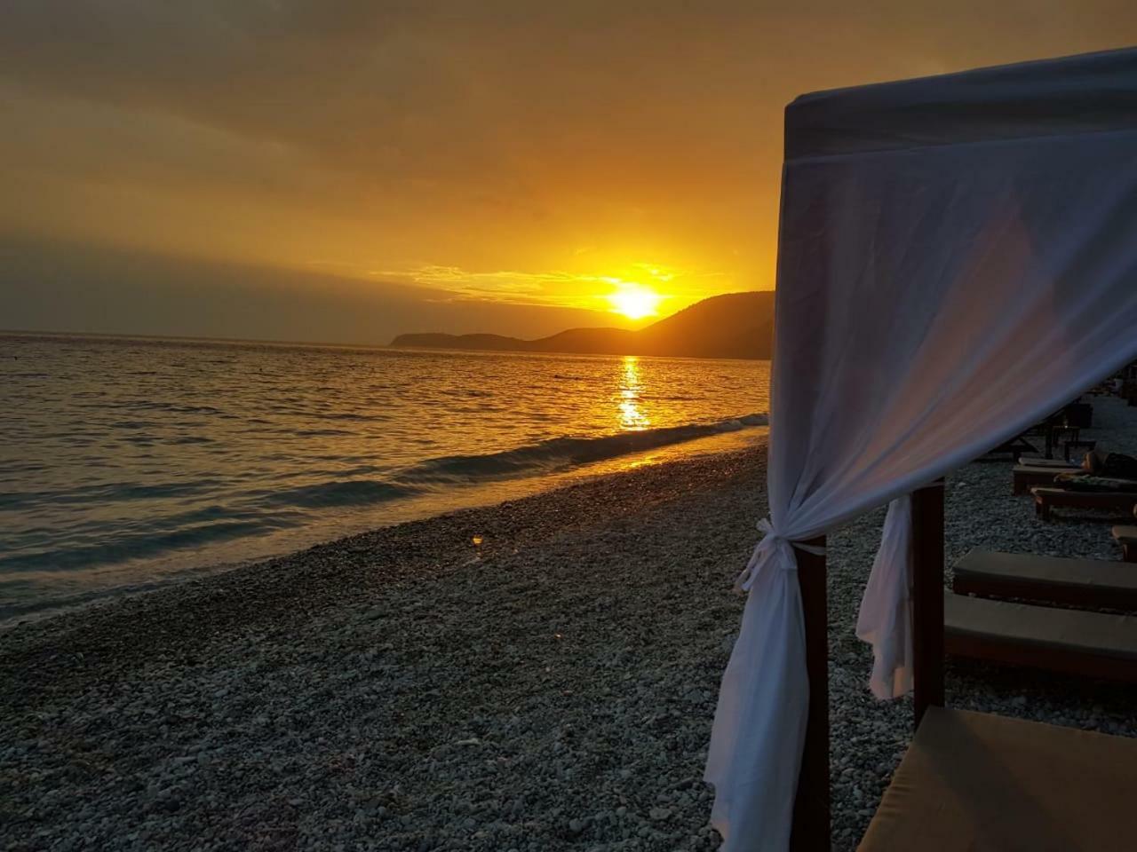 Appartamento Bella Vista Borsh Esterno foto